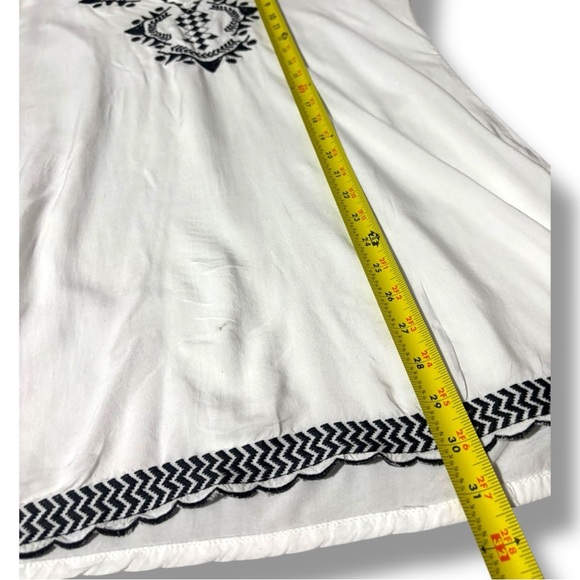 Solitaire Swim Chic Black and White Embroidered Short Sleeve Mini Dress Coverup - Picture 10 of 16